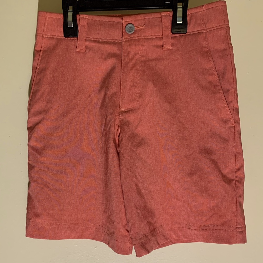 Nicklaus boys shorts (size 6)